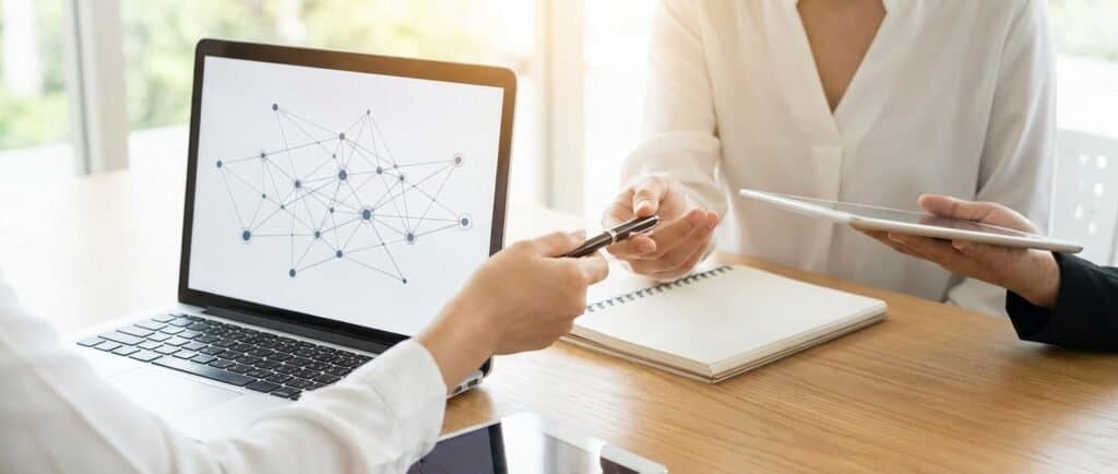 seo outreach strategy guide: outreach tools & tactics